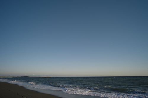 no clouds  - photo : LEICA M8 + Voigtlander super-wide heliar 15mm F4.5