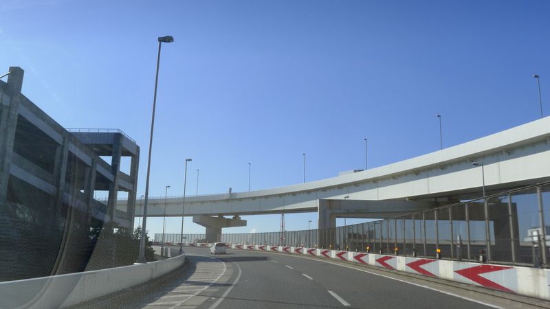 L1020587 L1020587